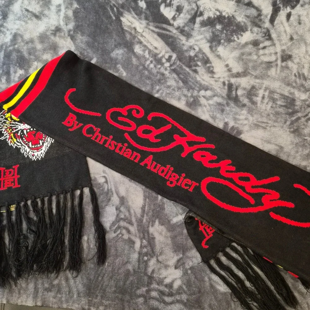 Ed Hardy Christian Audigier Tiger Knit Scarf Black Red Yellow Fringe EHMS6070